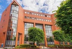 Vente bureaux Meudon la Forêt - Environnement verdoyant