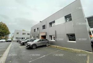Location bureaux Villeneuve-d'Ascq - Proche métro et tramway