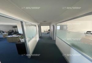 Location bureaux Saint-Avertin - Proximité gare TGV, autoroute A10 et bus