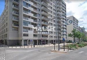 Location bureaux Lyon 6 - Proche métro, tramway et gare Part-Dieu
