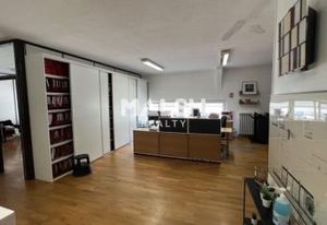 Location bureaux Lyon 3 - Proche métro Saxe-Gambetta, tram et gare Lyon-Jean-Macé