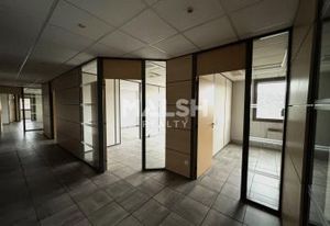 Location bureaux Villars (42390) - Proche autoroute, nombreux stationnements