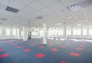 Bureaux neufs à louer Lyon 7 - Proche métro Stade de Gerland et autoroute A7