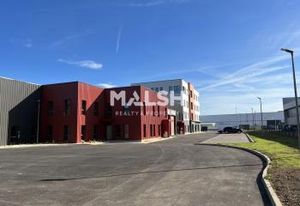 Location bureau Chassieu - Proche autoroutes A43 et A46
