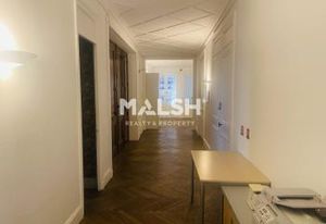 Location bureaux Lyon 3 - Proche métro B et tram T1