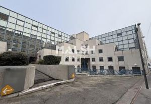 Location de bureaux Caluire-et-Cuire - proche du métro Cuire