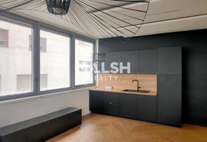 Location bureaux Lyon 2 - Confluence, proche gare Perrache, tram et bus