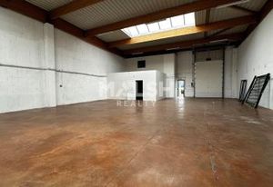 Local d'activités à louer Décines-Charpieu - Proche périphérique et rocade