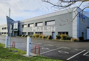 Location bureaux Décines-Charpieu - Proche Boulevards Urbains et Périphériques