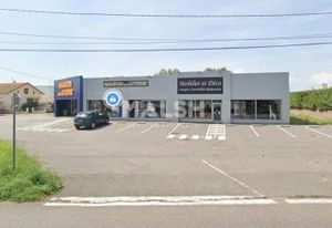 Local commercial à louer Le Coteau - Avenue de la Libération