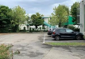 Location bureaux Bron, proche A43, tramway et aéroport Lyon-Bron