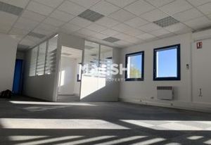 Location bureaux Saint-Quentin-Fallavier - Proche gare SNCF