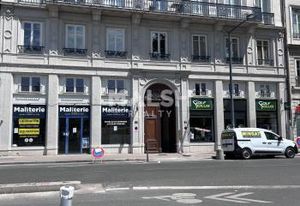 Local commercial à louer Lyon 6 - Vue sur le Rhône