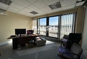 Bureaux à vendre Brignais - Proche A450 et cinéma MEGA CGR