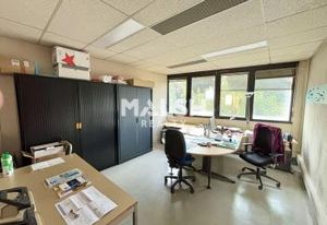 Bureaux à vendre Vénissieux - Proche métro et gare SNCF