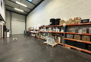 Local mixte bureaux/activités à vendre Décines-Charpieu - Proche A46