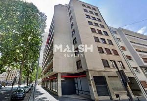 Location bureaux Lyon 3 - Proche métro et tramway