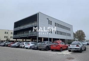Location bureau Beynost - Proche autoroutes et centre commercial