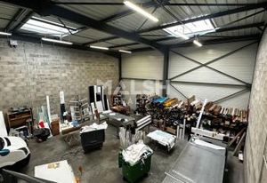 Location local d'activité Cailloux-sur-Fontaines - Accès A46/A432