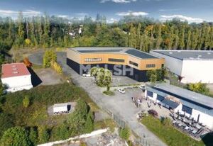 Locaux d'activité à vendre L'Étrat - Zone Ratarieux