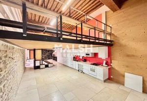 Bureaux à louer Lyon 1 - Proche métro Croix-Paquet et Hôtel de Ville