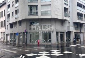 Location local commercial Lyon 7 - Proche tramway T1