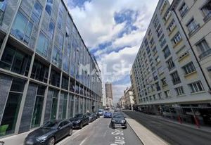 Location local commercial Lyon 3 - Rue passante