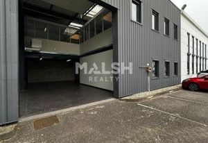 Local d'activité et bureaux à vendre/location Vénissieux
