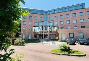 Vente bureaux Écully - Proche métro et autoroute