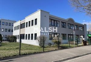 Bureaux à louer Bron - Proche tram T2 et bus 26