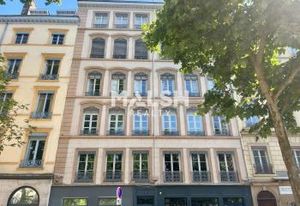 Location bureaux Lyon 6 - Proximité métro A et bus C5