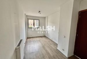 Location bureaux Lyon 6 - Métro A au pied, 2 parkings inclus