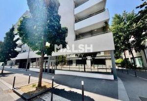 Location bureaux Lyon 7 - Bien desservi métro, tram et bus