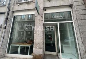 Location local commercial - 21 m²