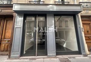 Location local commercial - 27 m²