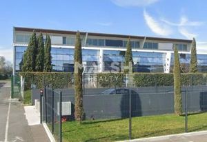 Local activités & bureaux à vendre Limonest - Proche A6