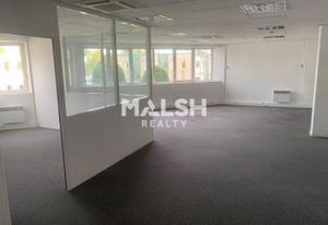 Location bureaux Lyon 7 Gerland - Métro B, tram T1, bus
