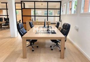 Vente bureaux Vénissieux - Proche périphérique et métro Debourg