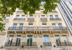 Location bureaux Paris 8 - Avenue George V - Proche Étoile