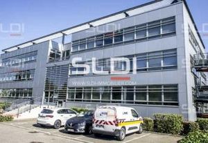 Location bureaux Saint-Priest - Proche tram T2 et A43