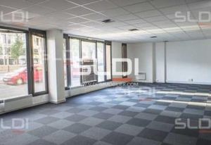 Location bureaux Lyon 3 - Proche pôle multimodal, métro et gare Part-Dieu