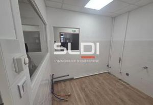 Location bureaux Saint-Étienne - Environnement verdoyant et parking