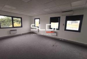 Location bureaux Saint-Quentin-Fallavier - Proche A43 et gare SNCF