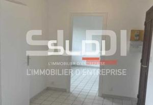 Location bureau Massieux - Proche pôle dynamique
