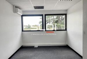 Location bureaux Rillieux-la-Pape - Proche gare SNCF et autoroute