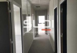 Location bureaux Vaulx-Milieu - Proche A43 et bus