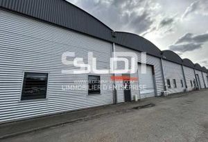 Location locaux d'activité Saint-Priest - Proche Lyon