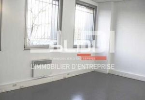 Location entrepôt Vénissieux - Proche A43 et transports en commun