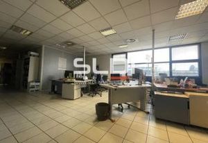 Location bureaux Vaulx-en-Velin - Proche métro, bus, autoroute et aéroport