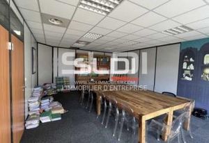Location bureaux Lyon 3 - Proche métro Saxe-Gambetta et Tramway